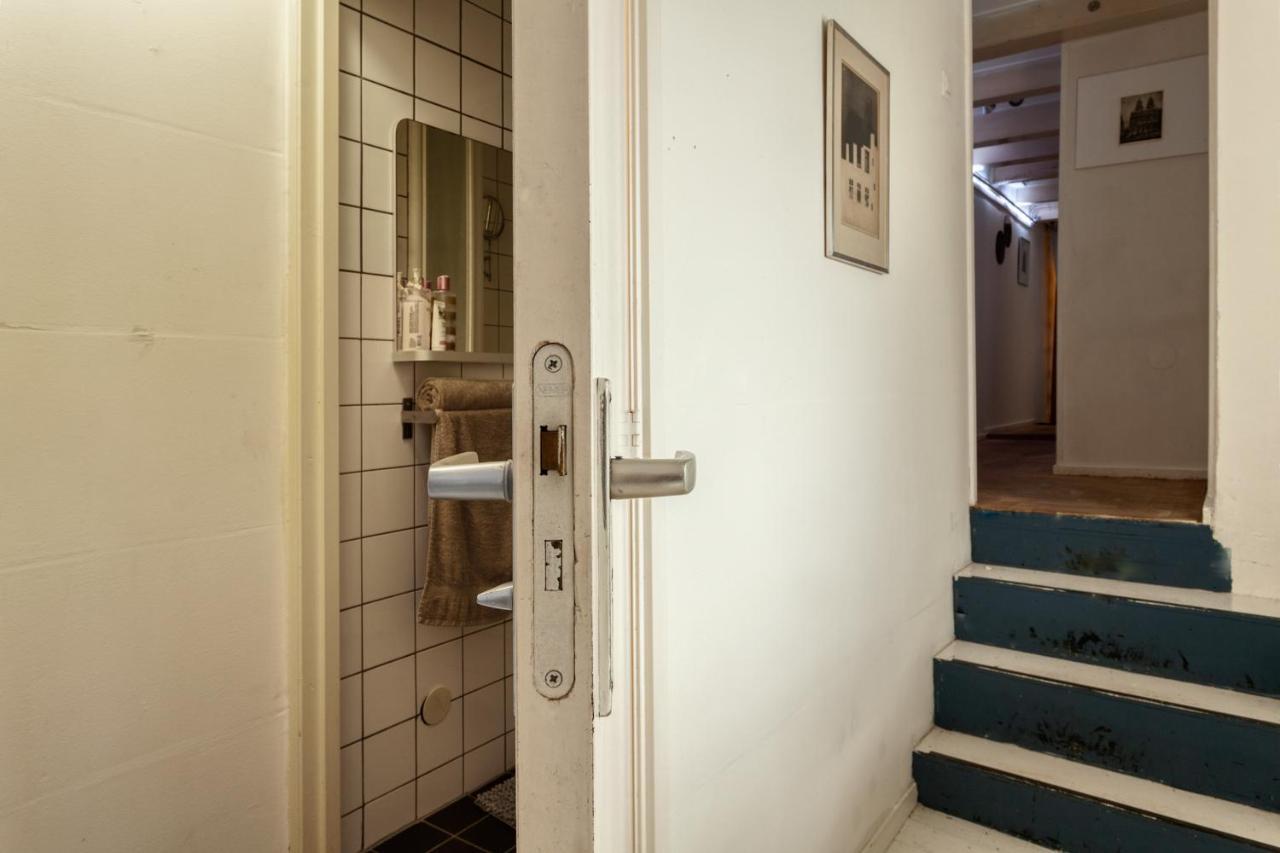 B&B 1971 Hazenstraat - Shared Bathroom Amszterdam Kültér fotó